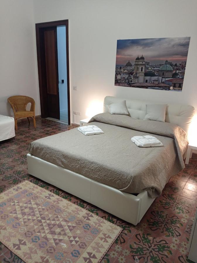 Central Moon Cagliari Vista Mare Eksteriør billede